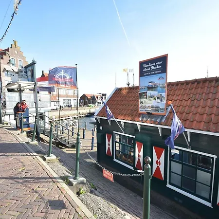 Houseboat In Near Edam, Cleaning Included * فولُندام