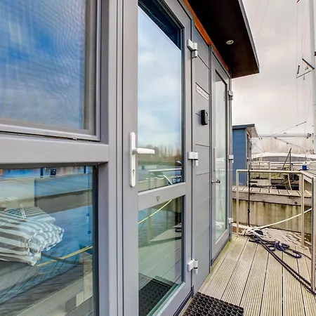 بوتيل Houseboat In Near Edam, Cleaning Included